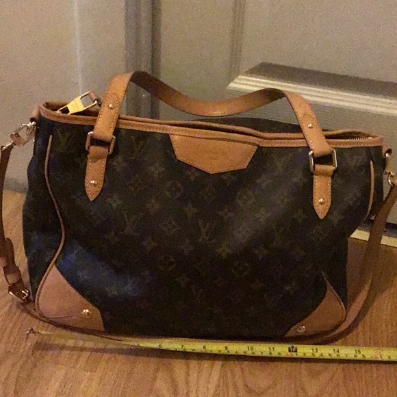 Louis Vuitton Handbags - Louis Vuitton Estrella MM